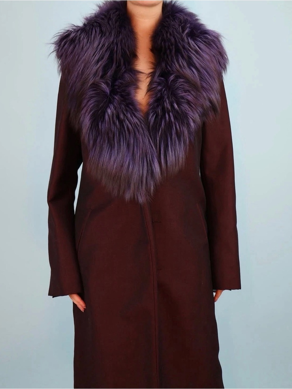 Gucci by Tom Ford F/W 1997 Purple Fox Fur Collar Long Wool Ladies Coat Size 38
